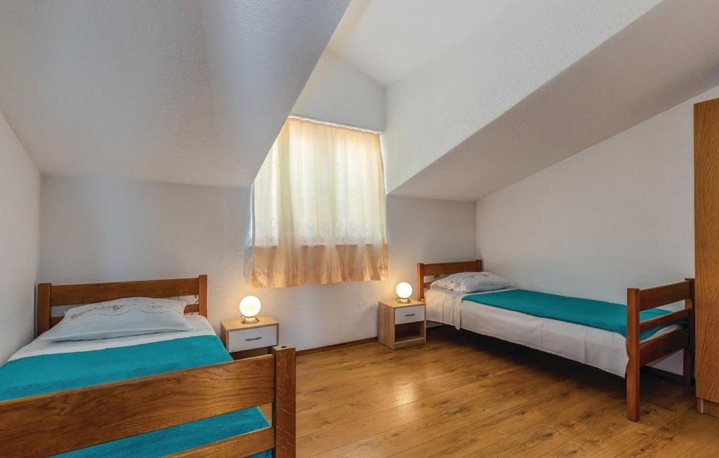 Apartments Topalovic กอสเตรนา ภายนอก รูปภาพ